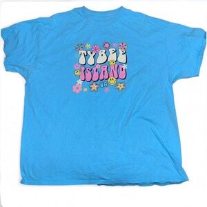 Tybee Island Georgia blue cotton t-shirt with hippie style graphic